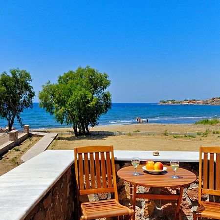 Michaela Beach Houses Митимна Екстериор снимка