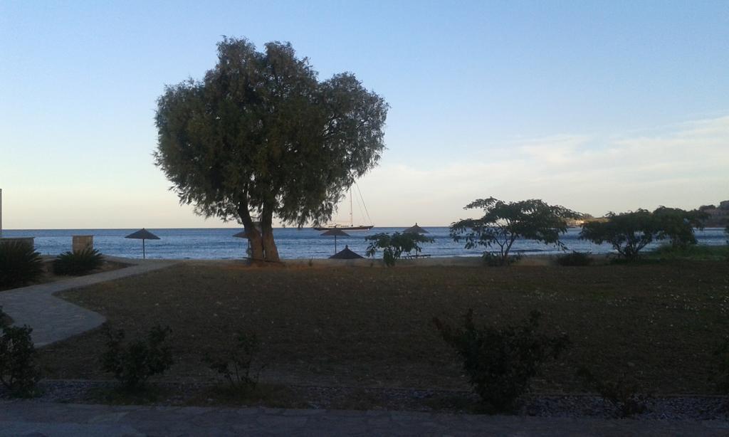 Michaela Beach Houses Митимна Екстериор снимка